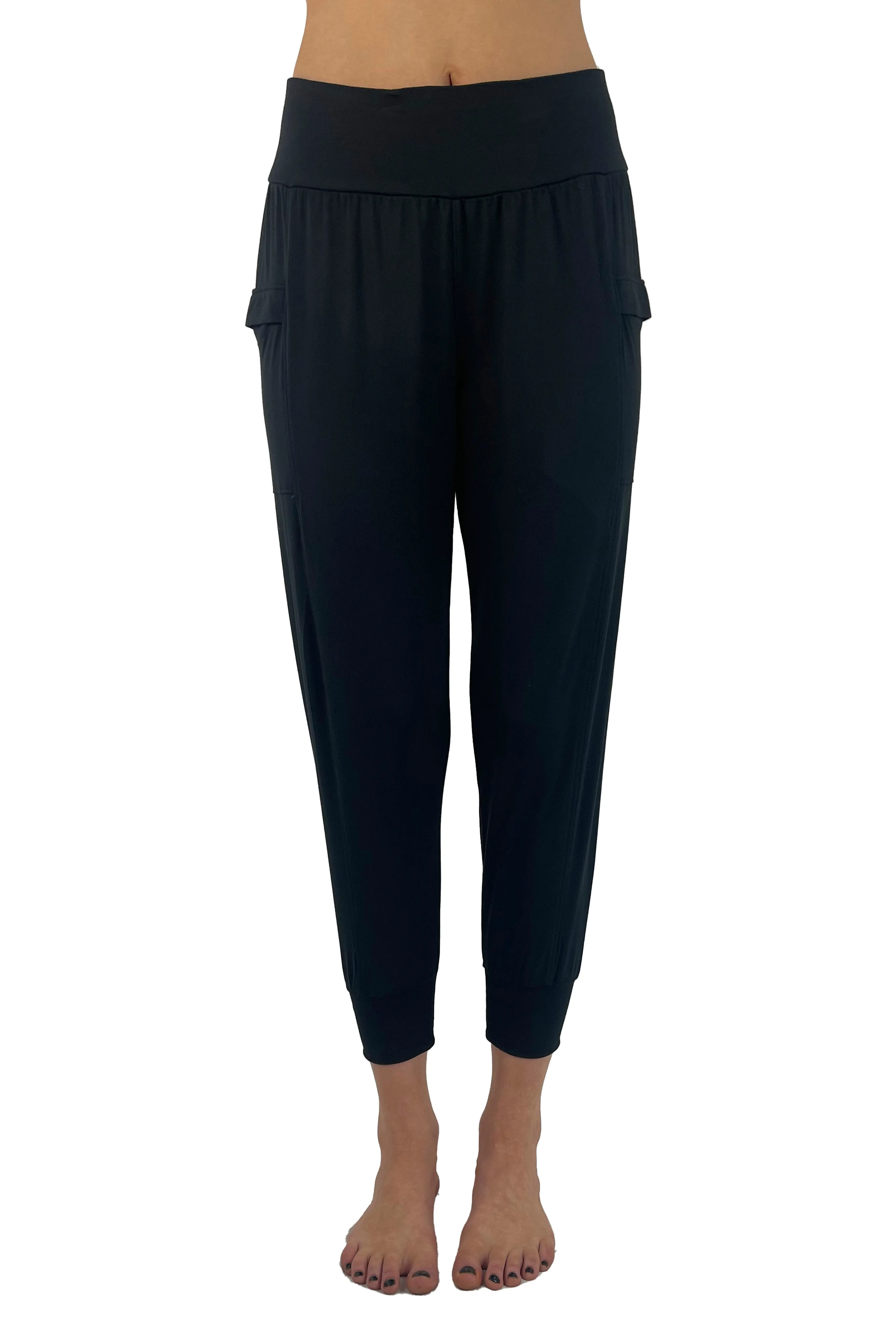 4105 - The "Just Right" Jogger/ Black