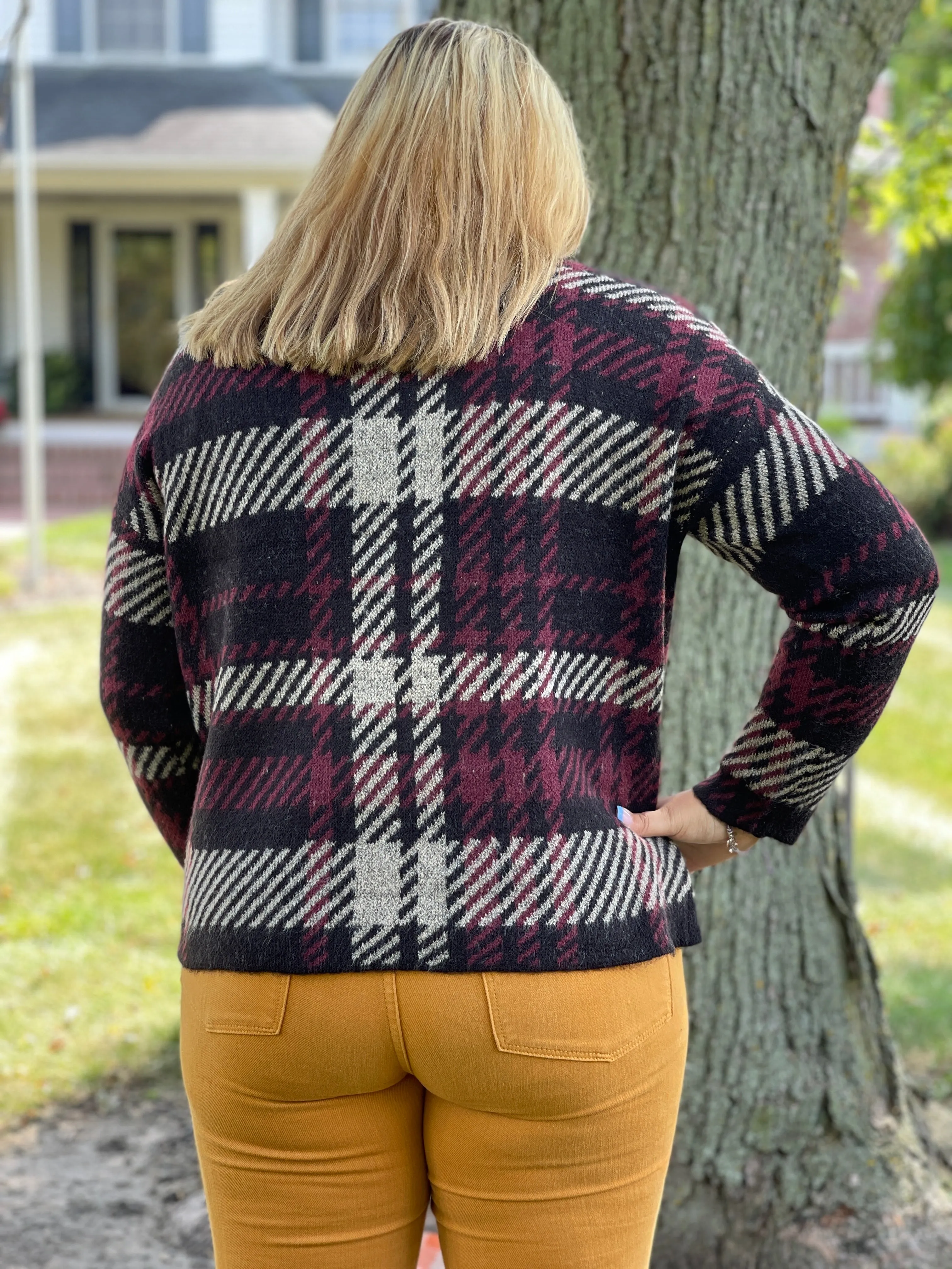 BLACK/BURGUNDY PLAID COWL NECK PULLOVER SWEATER