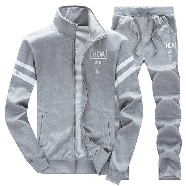 Causal Tracksuits Men Set hooded Thicken Fleece Hoodies   Sweatpant 2019 Winter Spring Sweatshirt Sportswear Male Letter Print