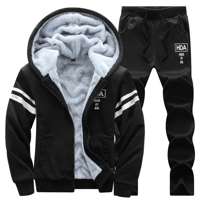 Causal Tracksuits Men Set hooded Thicken Fleece Hoodies   Sweatpant 2019 Winter Spring Sweatshirt Sportswear Male Letter Print