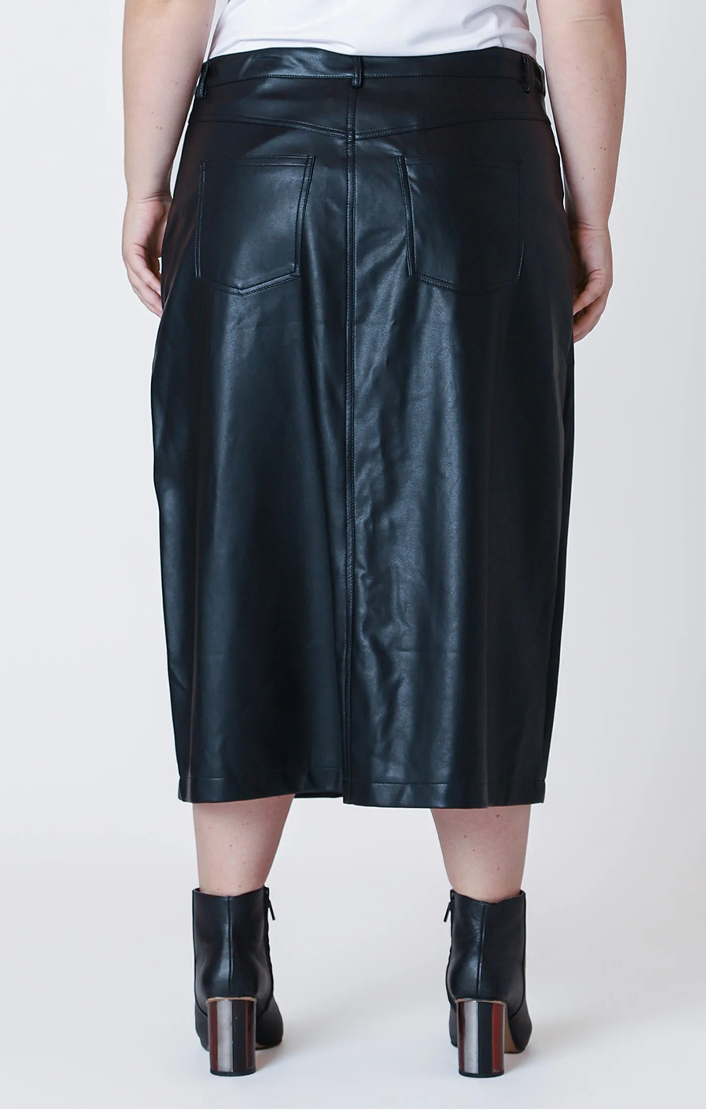 Curvy Ivy Leather Skirt