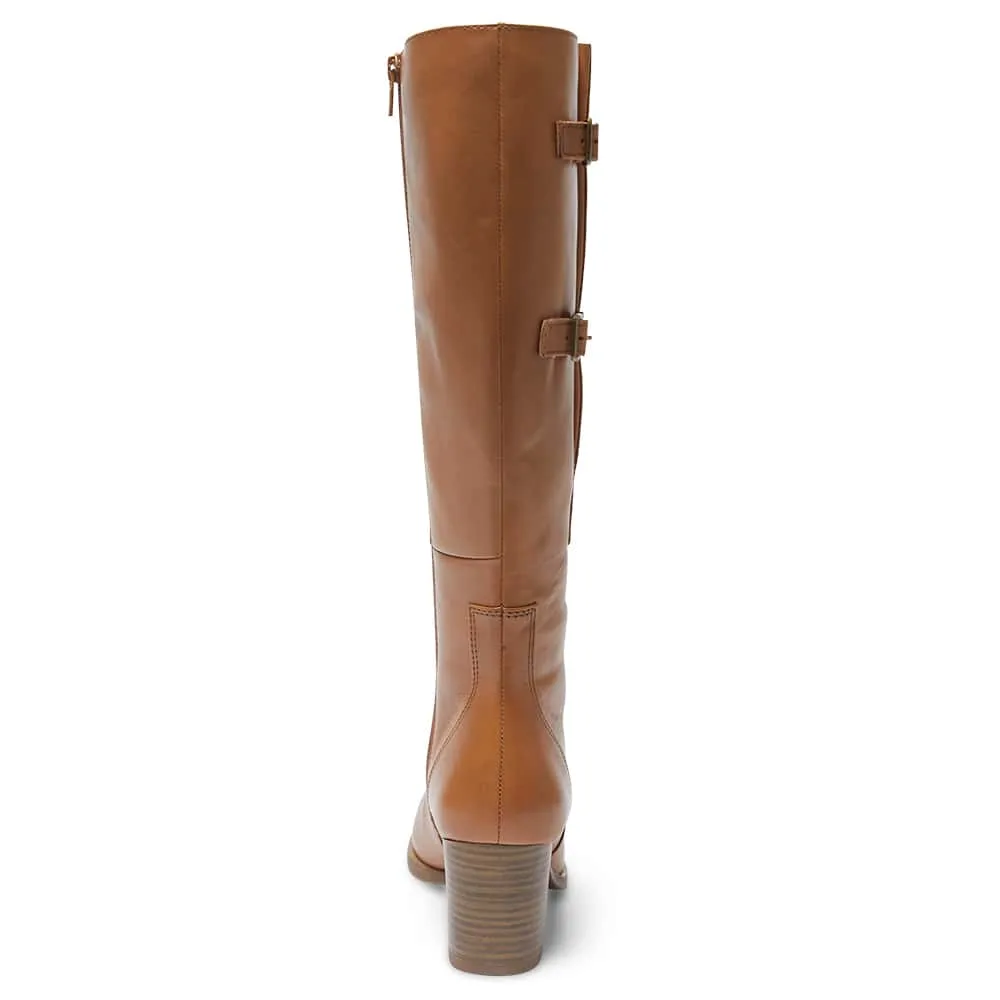 Dictate Boot in Tan Leather