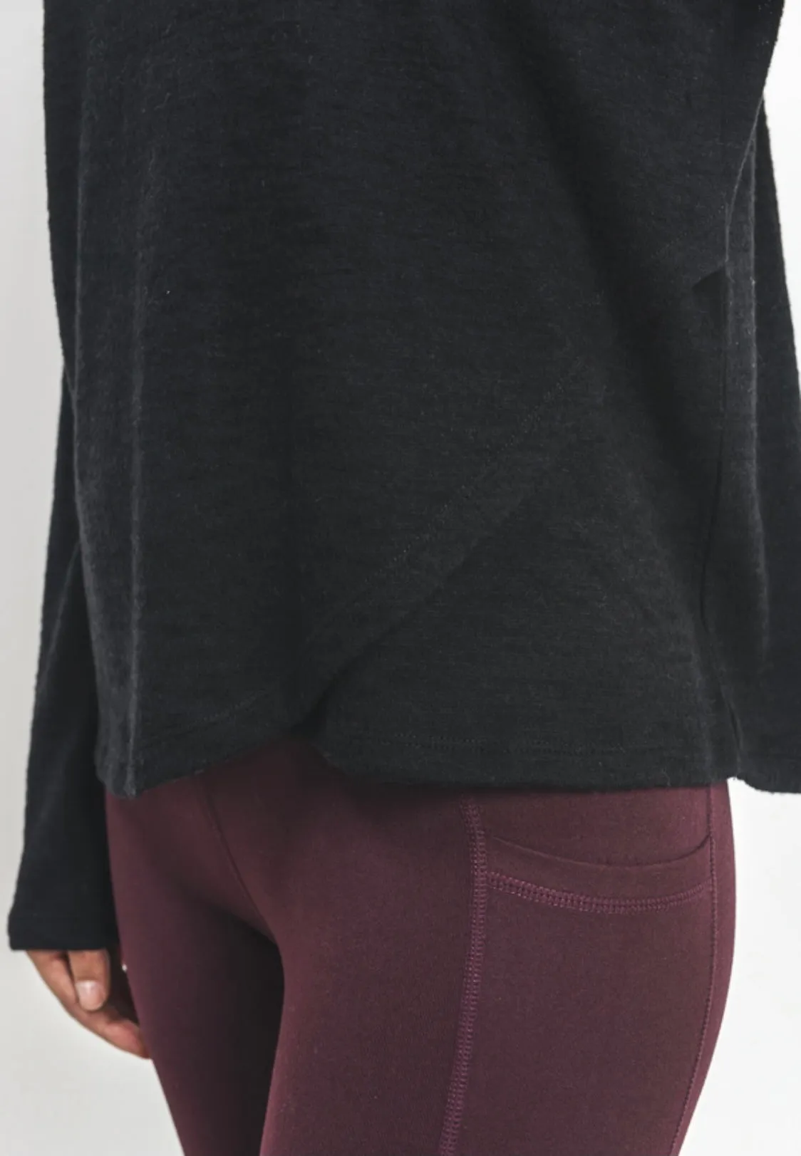 Hacci Pullover with layered hem