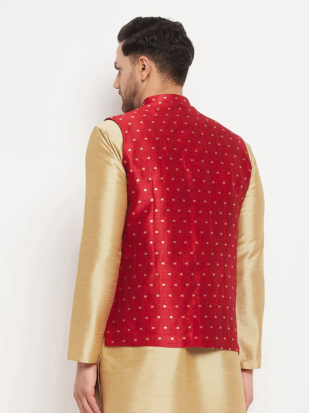 Jashvi Men's Maroon Zari Weaved Jacket