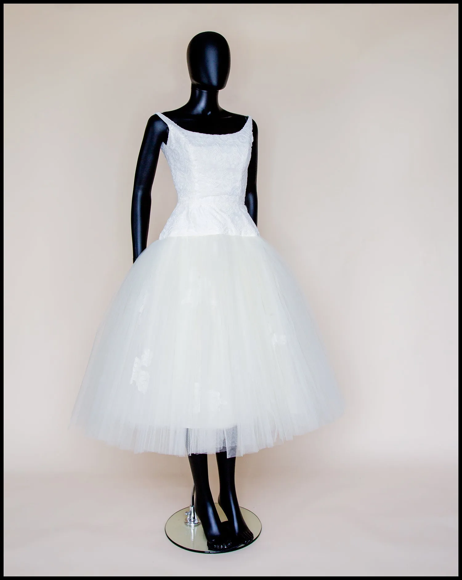 Juno - Lace Tulle Ballerina Gown - S (sample)