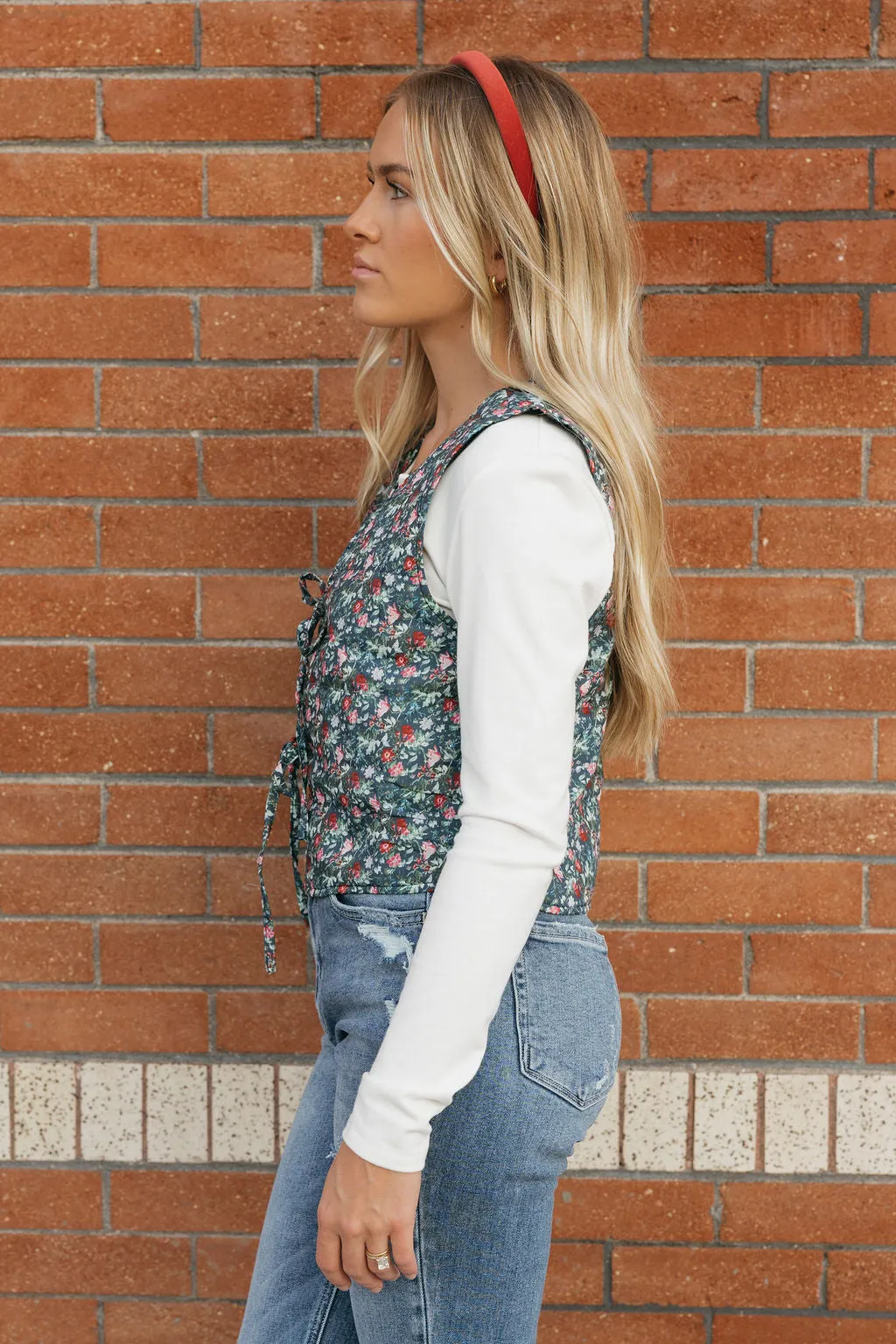 Lorretta Vest-Navy Floral