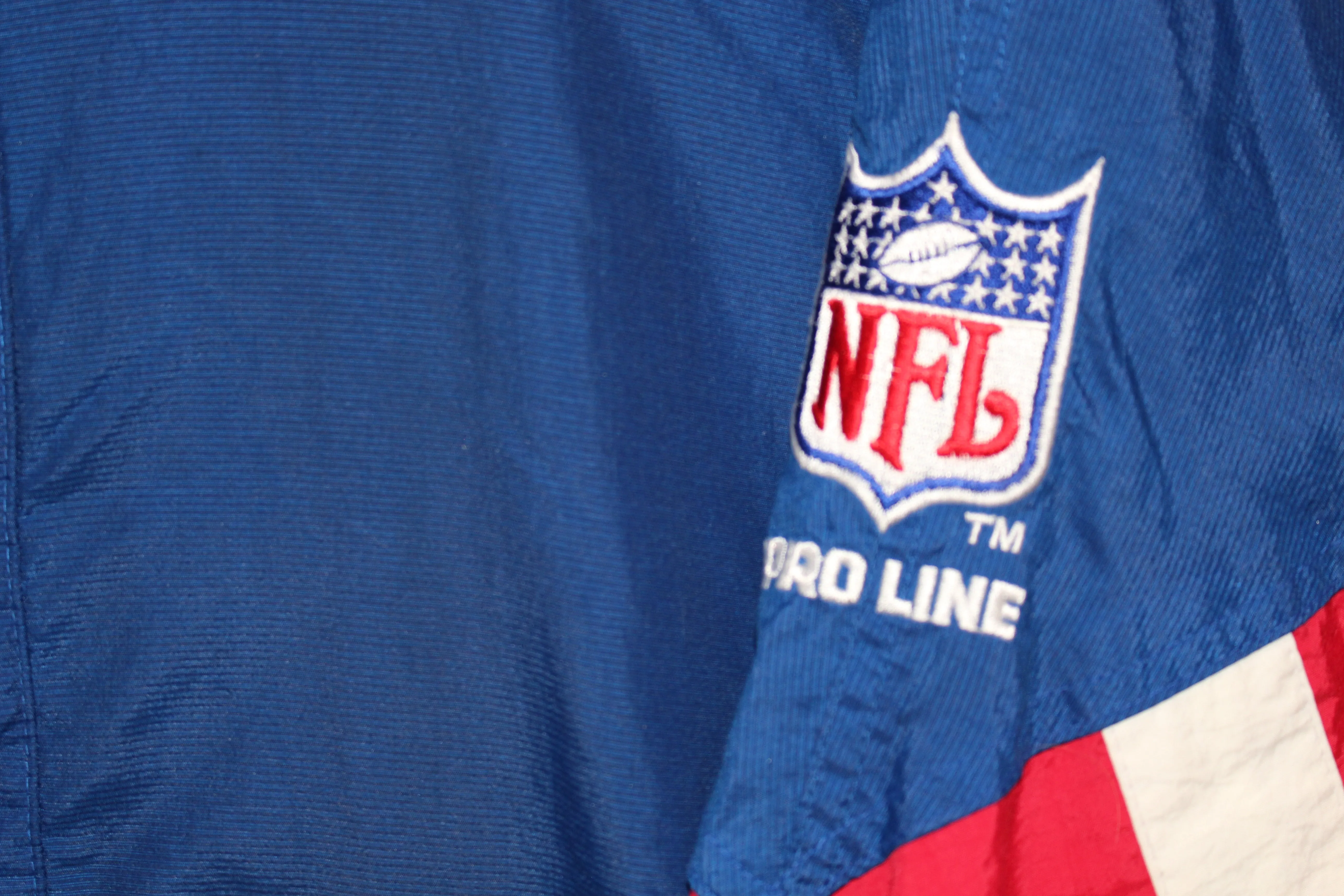 NFL Pro Line Starter Pullover (L)