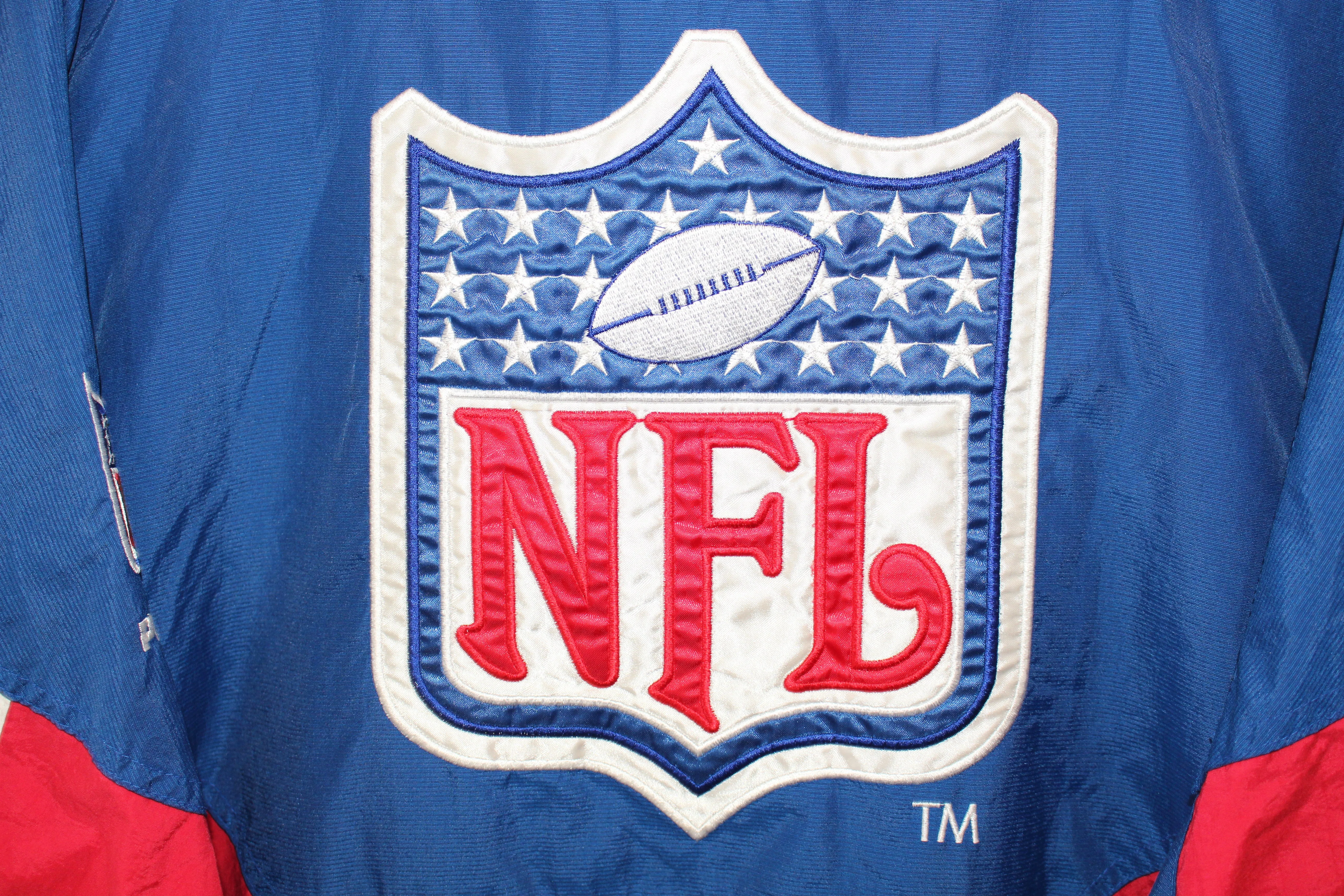 NFL Pro Line Starter Pullover (L)