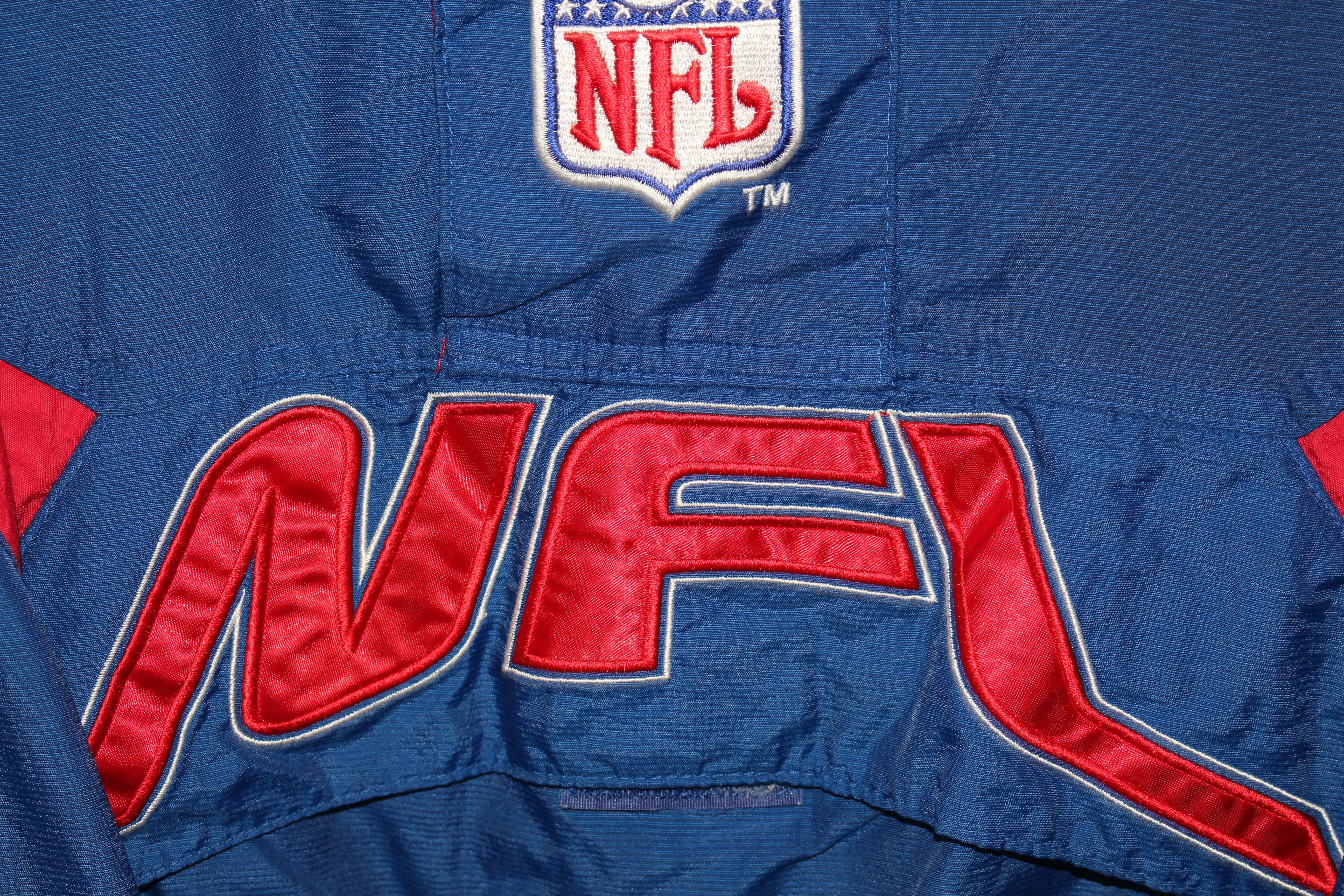 NFL Pro Line Starter Pullover (L)