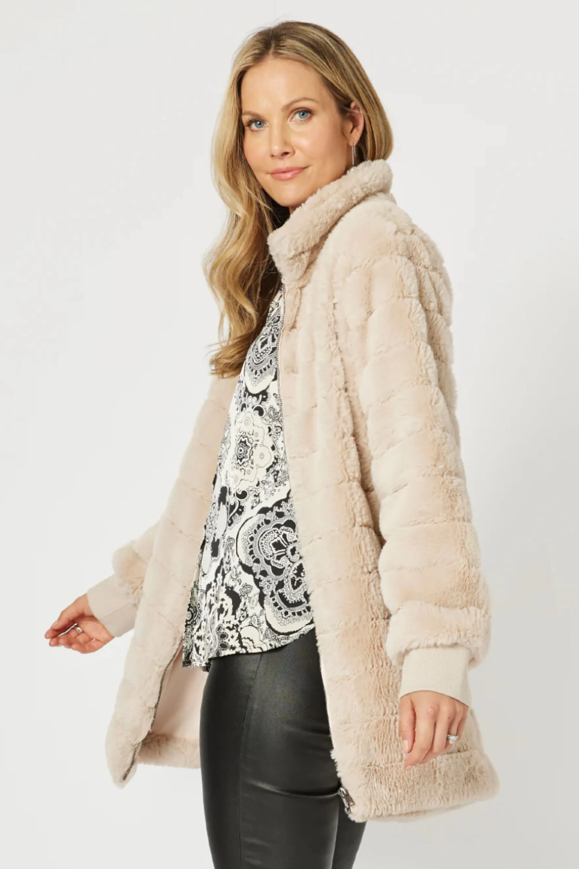 PRINCESS FAUX FUR JACKET - 44809HV