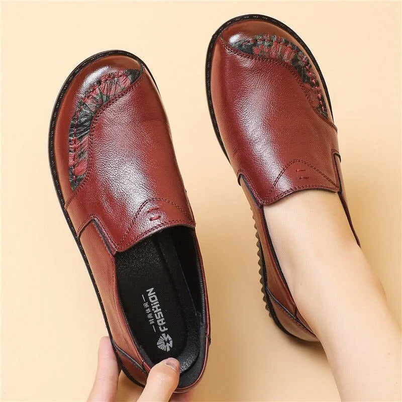 Retro-chic Slip-on Vegan Leather Round Toe Loafer Shoes