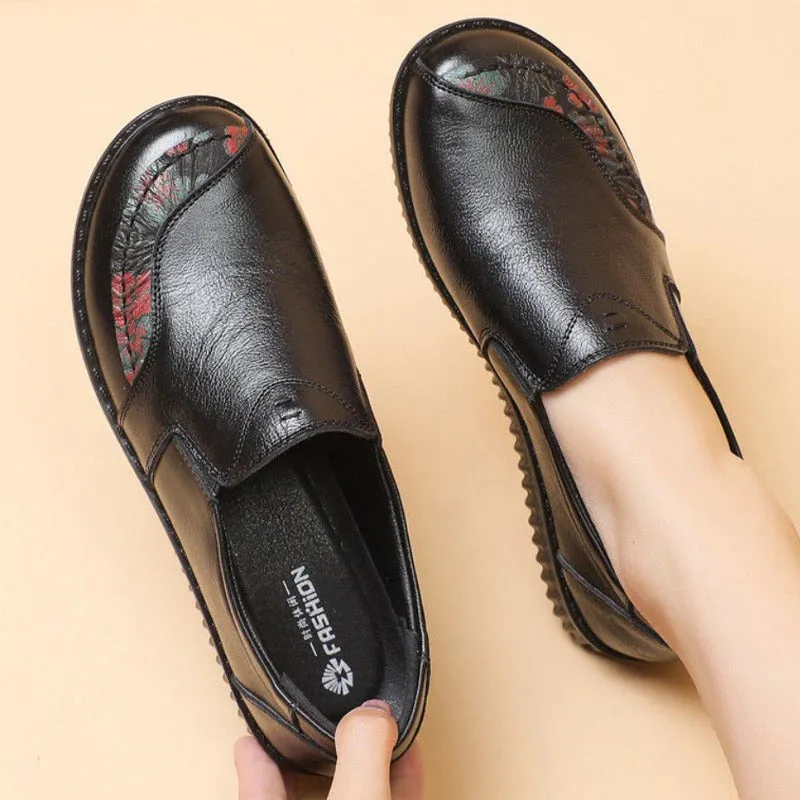 Retro-chic Slip-on Vegan Leather Round Toe Loafer Shoes