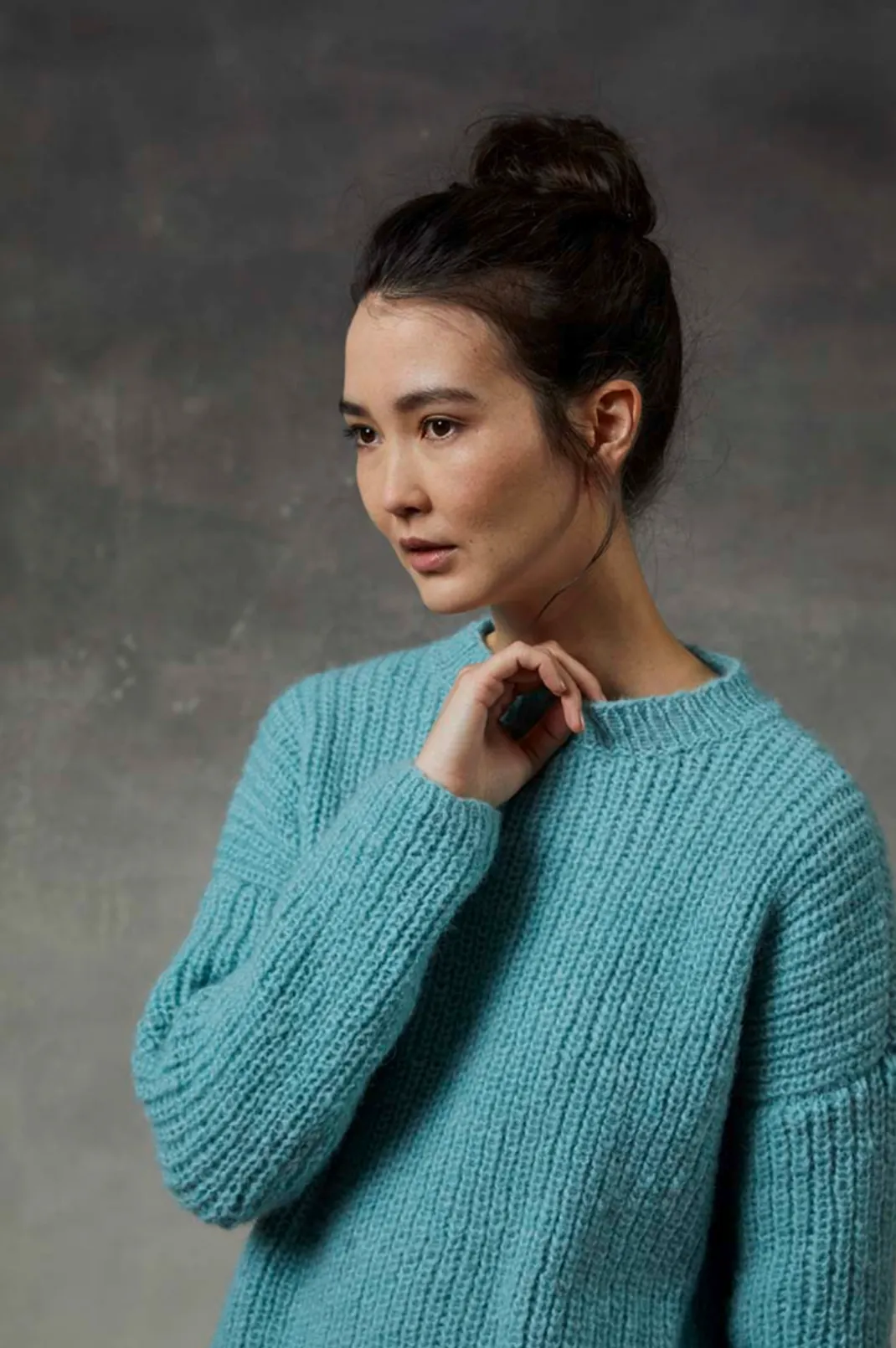 Ribbed Pullover Knitting Kit | Lang Yarns Malou Light & Knitting Pattern (990-195)