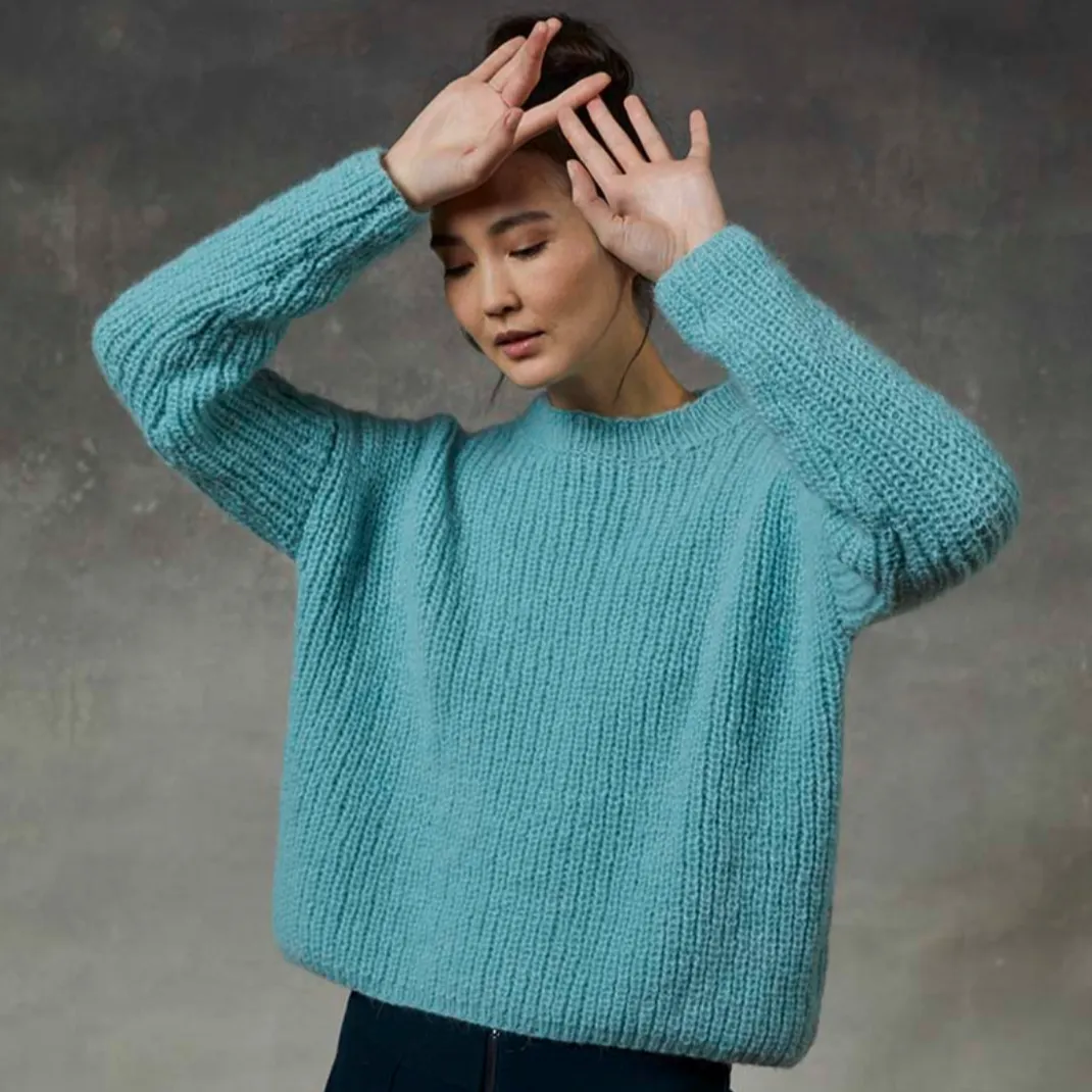 Ribbed Pullover Knitting Kit | Lang Yarns Malou Light & Knitting Pattern (990-195)