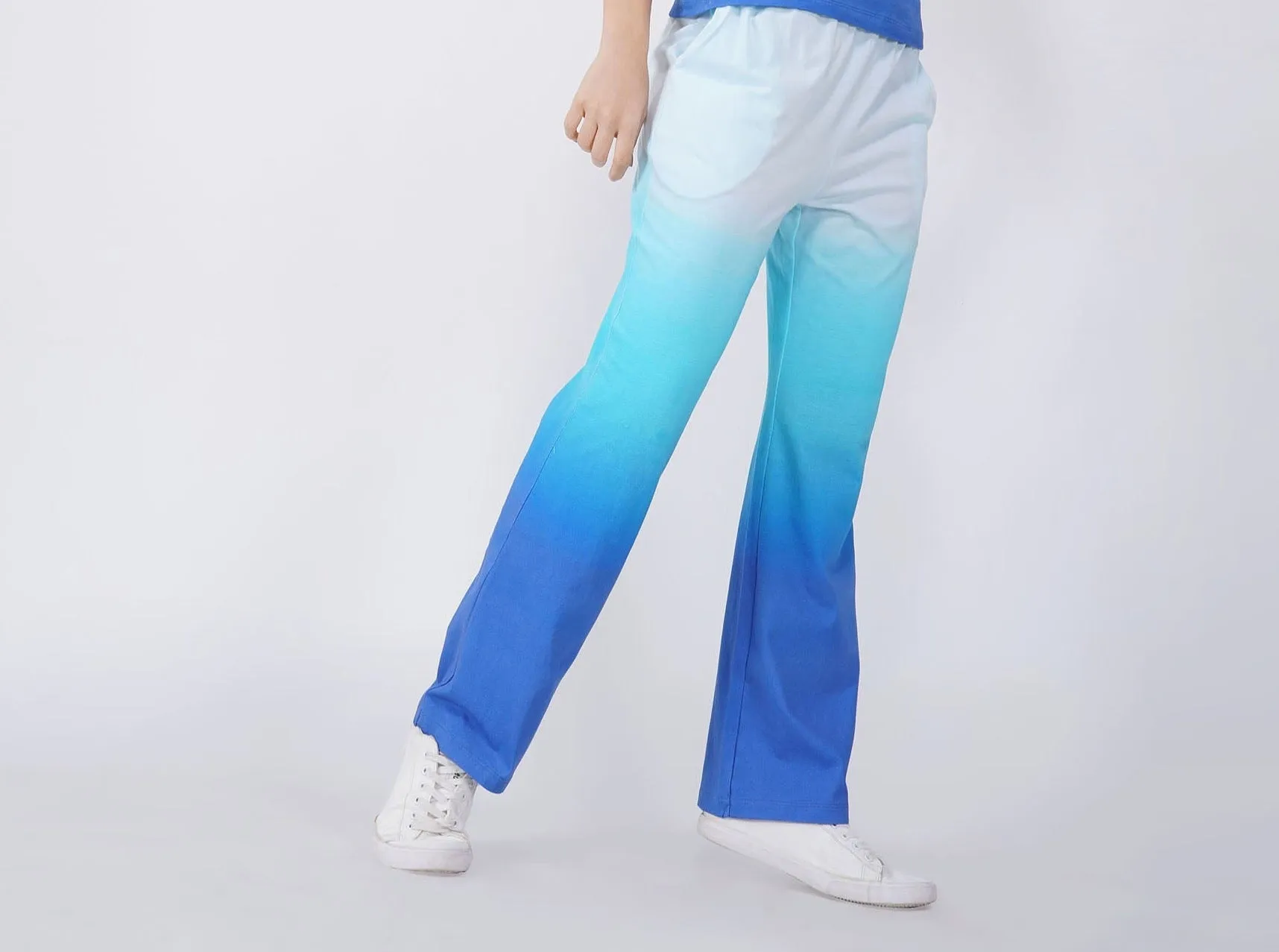 SLAY. Women's White to Blue Ombre Pants