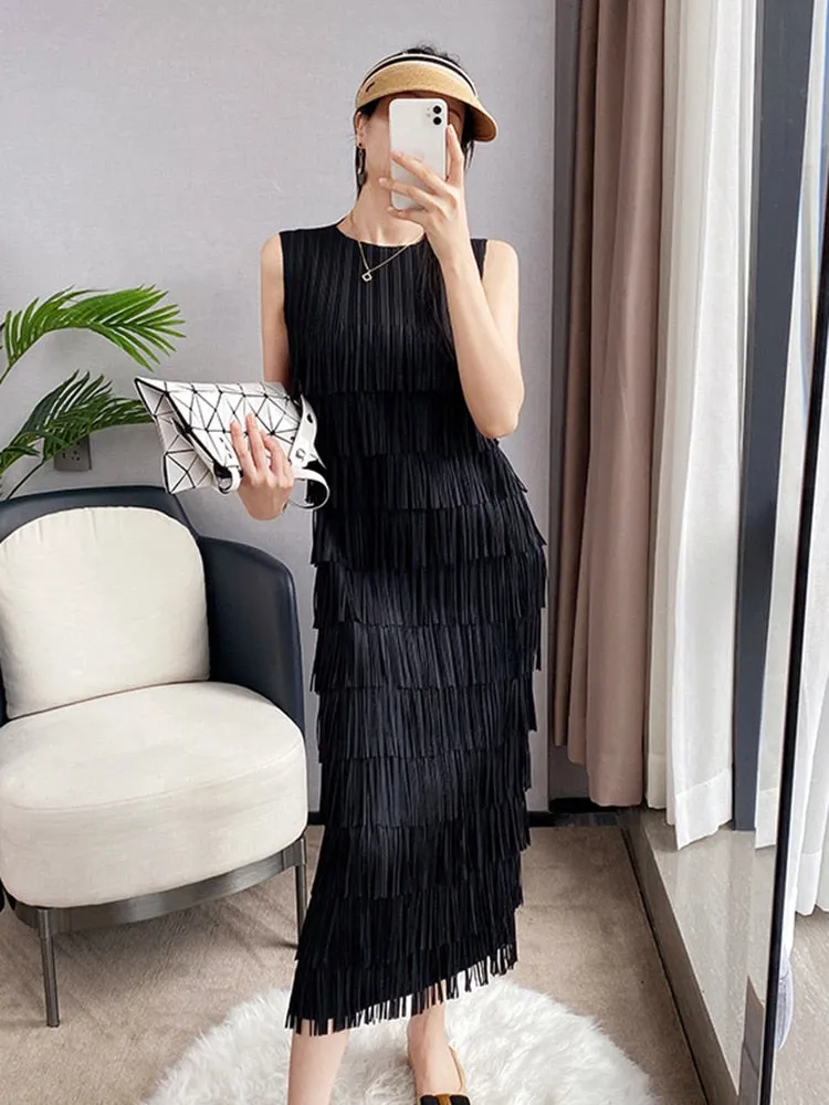 Spliced Tassel O-Neck Sleeveless Midi Dress