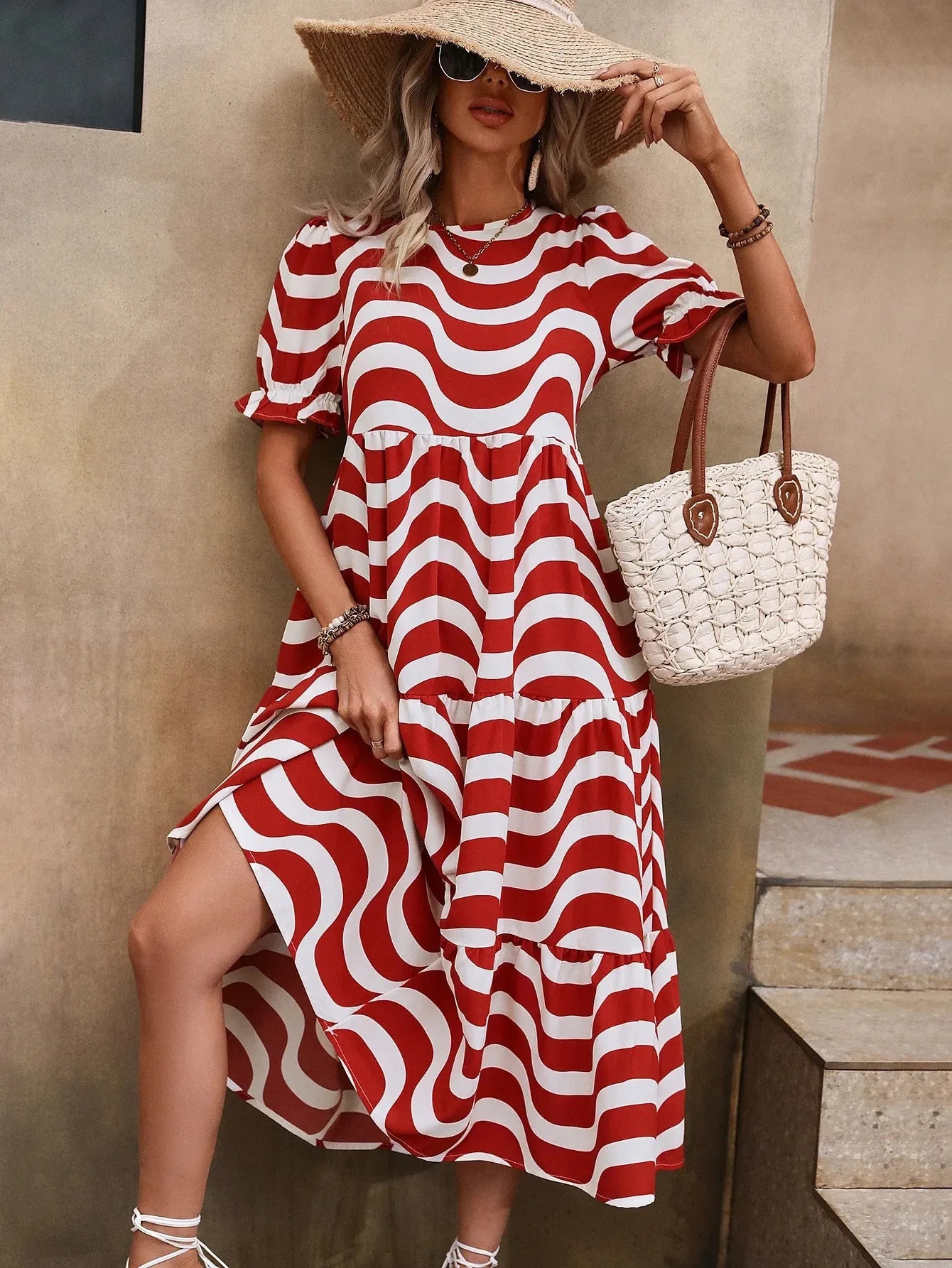 Wave Stripe Short Bubble Sleeves Skinny O-neck High Waist Midi Dress