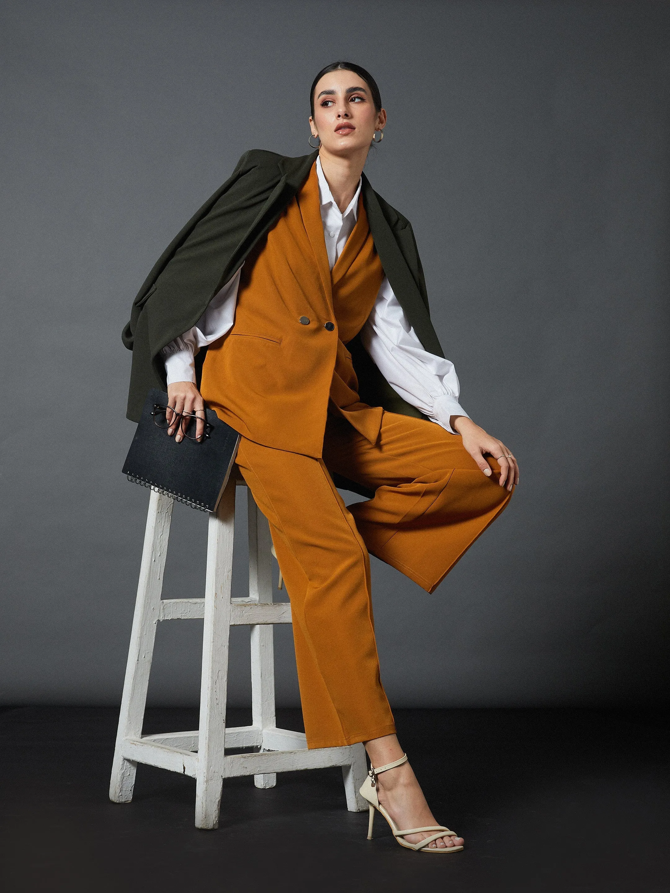 Women Mustard Sleeveless Blazer With Darted Palazzo Pants