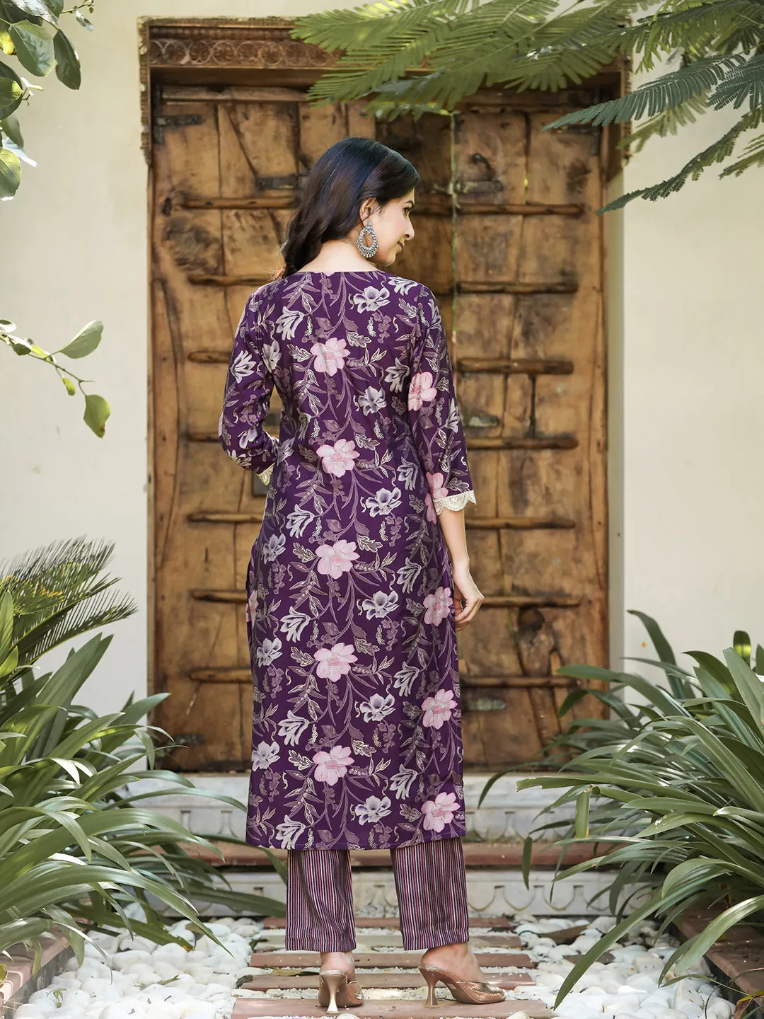 Women Purple Chanderi Silk Kurta Set With Dupatta